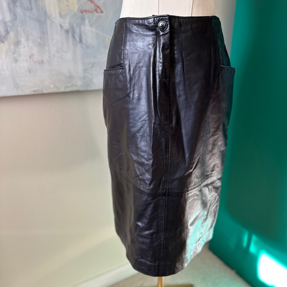 Honeybee Black Leather Pencil‎ Skirt